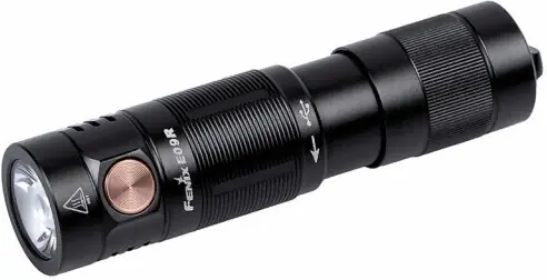 prisnedsättning Fenix nyckelring 600 lm ficklampa
