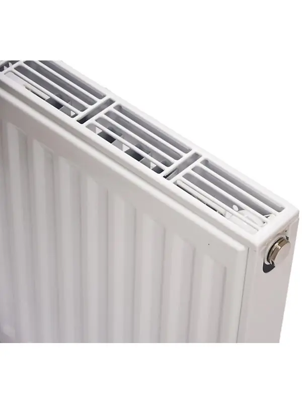 radiator C4 11-600-1000 - 1000 L 4x 1/2. Inkl L-bæringer og tilbehørspose